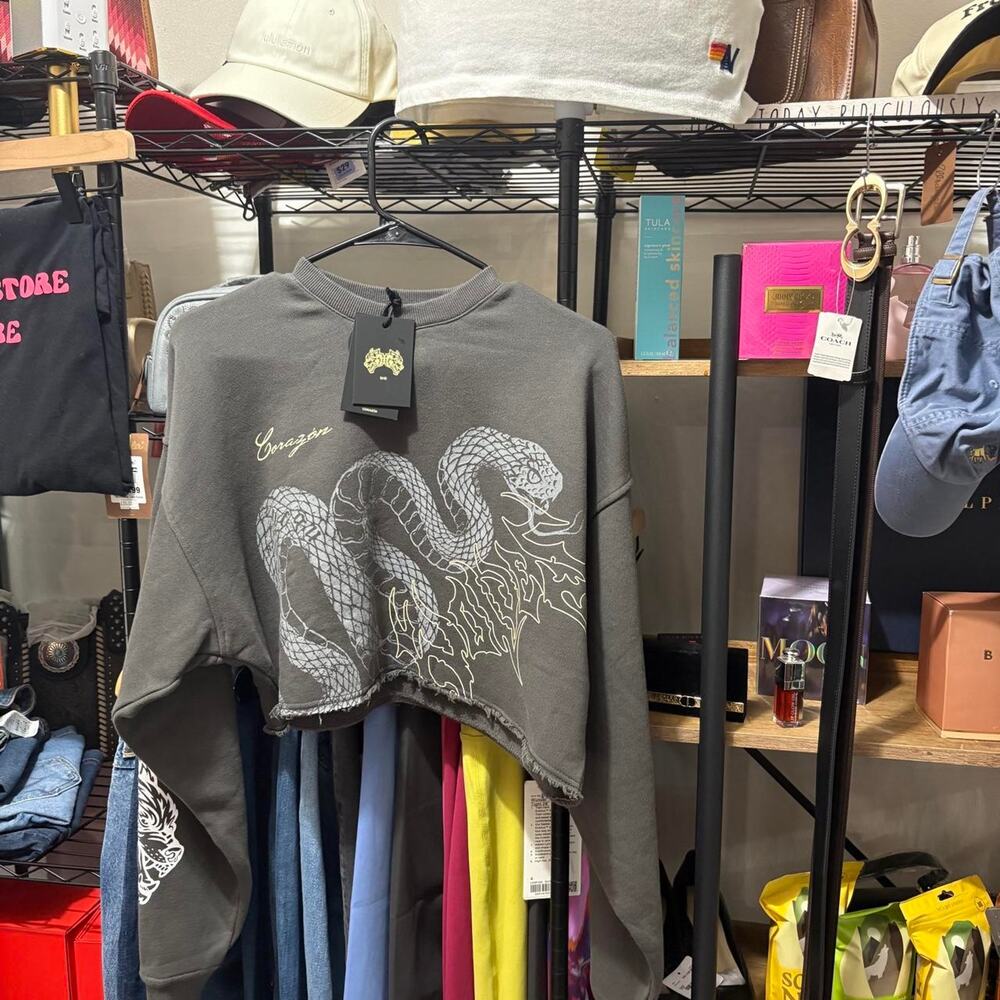 Grey snake sweatshirt size s